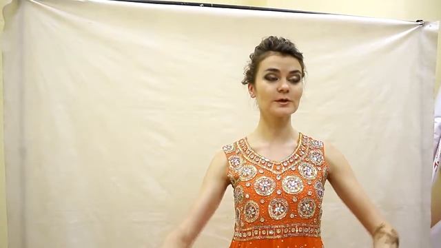 Йошкаролинка рассказала, что в Индии Новый год встречают дважды в году смотреть онлайн