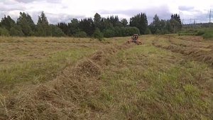 Самодельные Грабли ворошилка в работе!