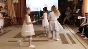 Танец "Мама"