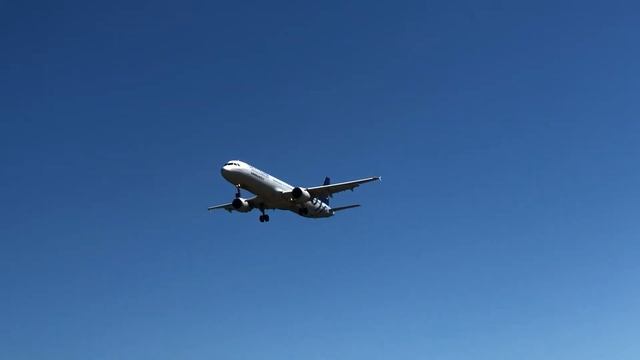 Kraków-Balice смотреть онлайн