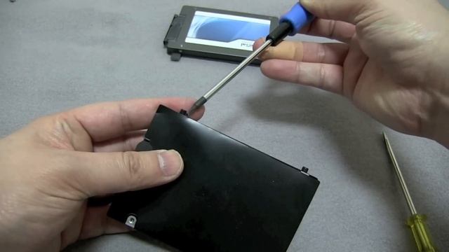 Mac mini Mid 2011のハードディスクをSSDに0782