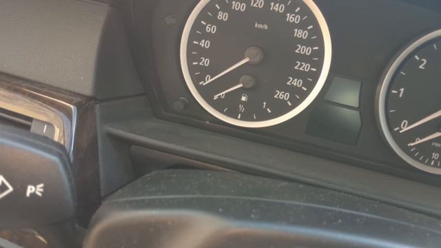 BMW E60 5 SERIES КАК РАБОТАЕТ КЛАПАН ВЕНТИЛЯЦИИ БАКА И АБСОРБЕР. смотреть онлайн