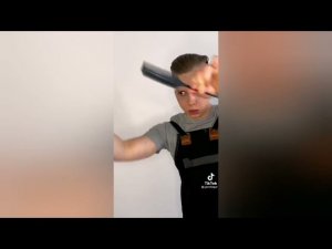 Простите но вы третесь о меня членом. Да но мне будет трудно вас подстричь на таком расстоянии