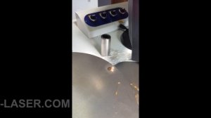 Лазерная резка на оптоволоконном маркере 50W (сталь 0,5 мм и 1,5 мм)