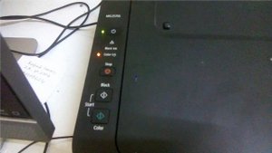 printer is in use or an error has occurred. check status scanner driver will be closed code 2 140 2