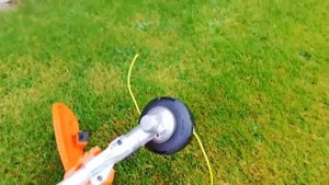 Husqvarna 135R string trimmer First Start Up and Impressions