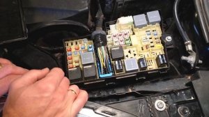 KL15 RELAY POWER TRAIN CONTROL MODULE RELAY LOCATION FORD FOCUS MK3 2012-2018