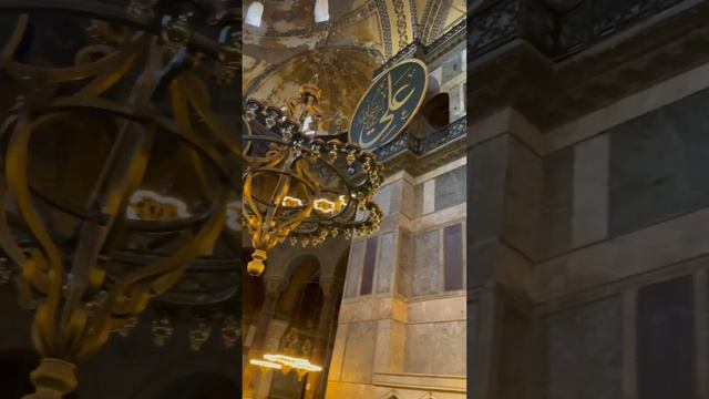 Прошло столько лет но как будто современная архитектура !