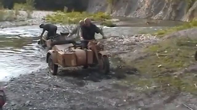На что способен  BMW R75 + Zündapp KS 750  1943 смотреть онлайн