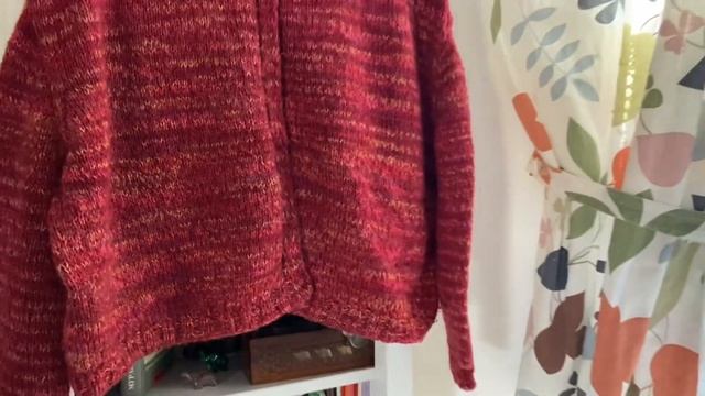 Кофта Кокон из альпаки Вышивка и Климт с Мураками связала @nataliakotsar смотреть онлайн