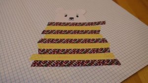 Как сделать открытку из бумаги c медведем своими руками. Аппликация.