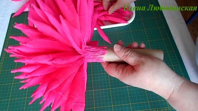 Цветы из гофрированной бумаги - волшебные ежики смотреть онлайн