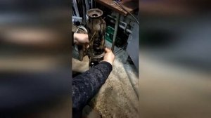 Замена задних стоек амортизаторов и пружин Opel Vectra B 1999г. J36 Х18ХЕ1