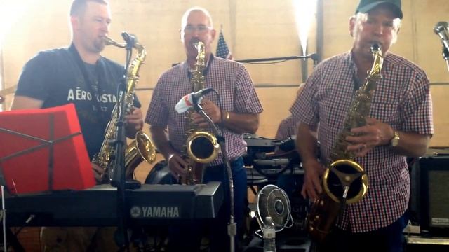 RED RAVENS POLKA BAND- LITTLE TAVERN WALTZ смотреть онлайн
