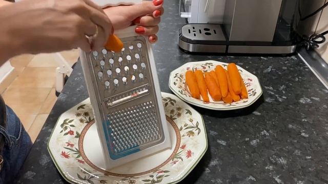 Russian salad Mimosa. How to make salad in layers?