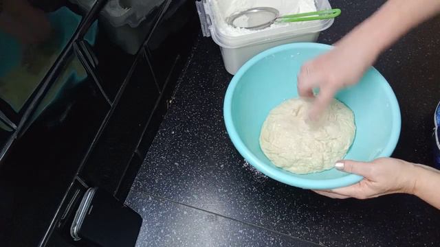 Шикарное тесто на сыворотке #дрожжевоетесто
