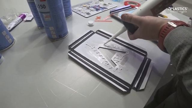 Як та чим склеїти акрил та композит? смотреть онлайн