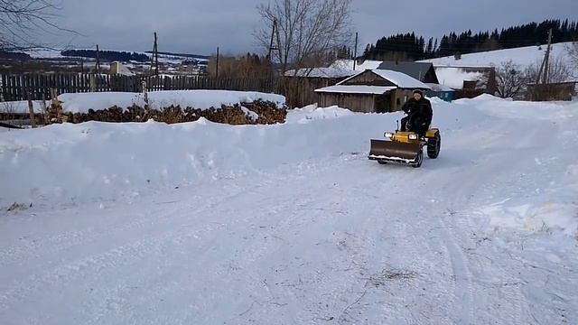 Минитрактор из мотоблока с передним отвалом. смотреть онлайн
