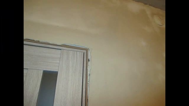 Оштукатуривание и шпатлевание стен, как подготовка к поклейке их обоями смотреть онлайн