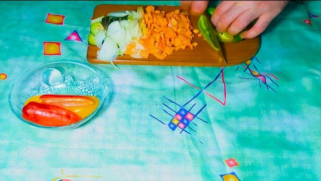 Курица с апельсиновым соусом и овощным гарниром