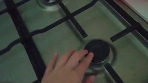 КАК ВКЛЮЧИТЬ ГАЗОВУЮ ПЛИТУ!?????!!?!! ???