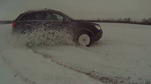 Opel Antara 3.2 snow drift