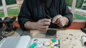 заяц акробат .динамическая игрушка из дерева