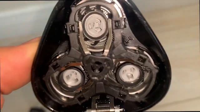 Роторная электробритва Flyco FS370