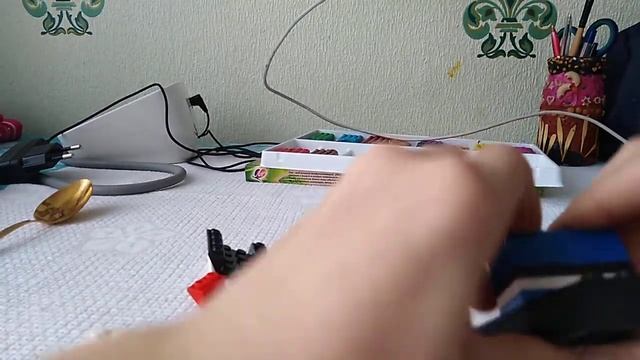 Как сделать подставку из лего (для тех у кого мало деталей) смотреть онлайн