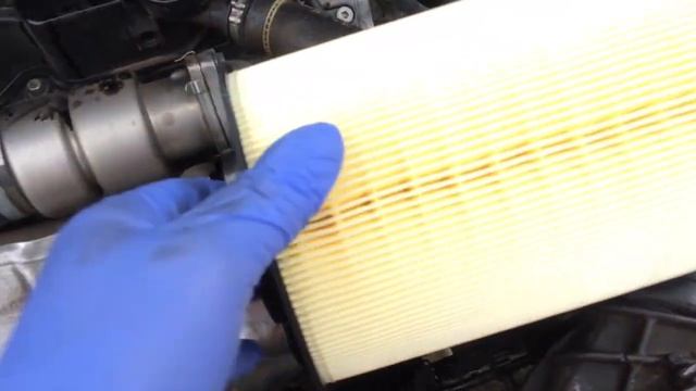 Uk Ford Focus Cmax Service inc Fuel Filter and service light reset