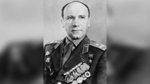 В.С. Серёгин - Военный лётчик, Герой Советского Союза, лётчик-испытатель 1 класса, инженер-полковник