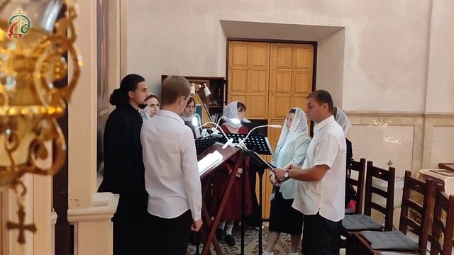 Хор Елисаветинского монастыря - "Тон деспотин", "Тако да просветится" смотреть онлайн