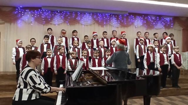 "Волшебный смычок", Норвежская народная песня.
Хор мальчиков "Звонкий ветерок" ДШИ №10 г. Ульяновска