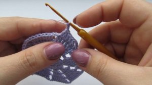 Подставка под горячее крючком