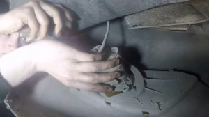 Замена противотуманной фары УАЗ Патриот.