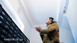 Светодиодный светильник с датчиком звука и света (движения, присутствия, голоса)