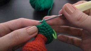 Символ 2017 года  "Петушок крючком". Часть 1 (Symbol 2017 "Cock hook". Part 1)