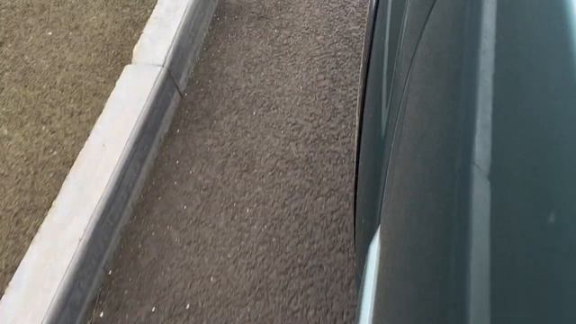 Nissan XTrail T30 squeaking tapping grinding noise when braking part 1 смотреть онлайн