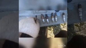 Замена свечей VG33E Spark plugs replacement
