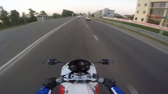 Хонда CBR 600 Ф 1 смотреть онлайн