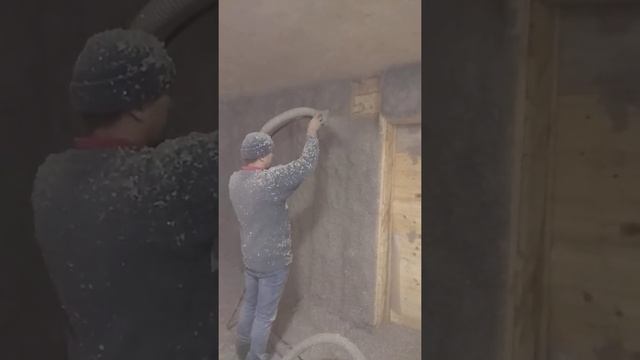 Монтаж эковаты влажно клеевым методом. смотреть онлайн