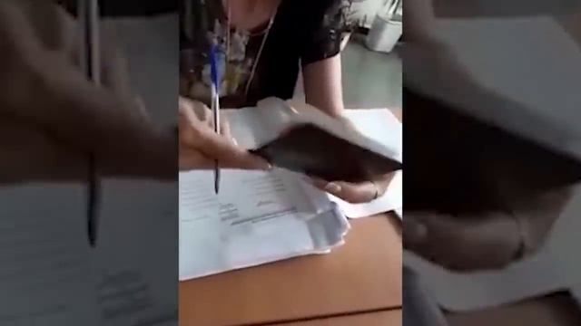 Кто уже расписался ВМЕСТО нас?! Фальсификации на голосовании, подделка подписей! смотреть онлайн