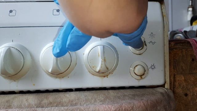 Плита как новая. Как за 5 минут с лёгкостью убрать весь жир с плиты. #уборка смотреть онлайн