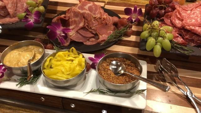 АМЕРИКАНСКИЙ РЕСТОРАН С БЕЗЛИМИТНОЙ ЕДОЙ! ЕШЬ СКОЛЬКО ХОЧЕШЬ. THE BEST BUFFET IN LAS VEGAS. смотреть онлайн