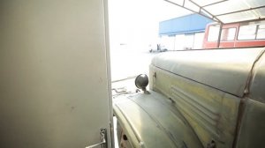 Один день из жизни директора советской автобазы.