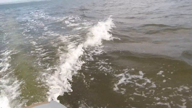 У нас на районе 76 На моторке нв "Де Фриз" смотреть онлайн