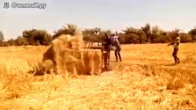 Преждевременная разгрузка сена смотреть онлайн