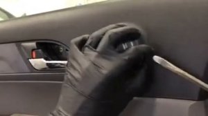 2007 2008 2009 2010 2011 CRV----- How To Door Trim Panel Removal