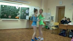 акробатический танец