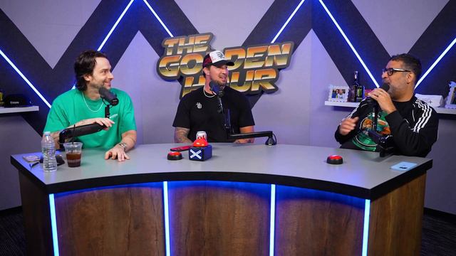 Try Not to Bust While Singing.. смотреть онлайн